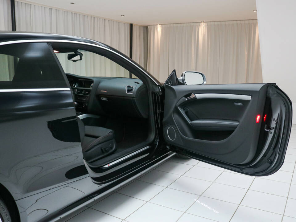 Image 9/13 de Audi RS5 (2011)