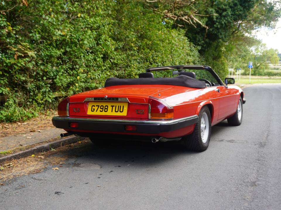 Image 6/23 de Jaguar XJS 5.3 V12 (1989)