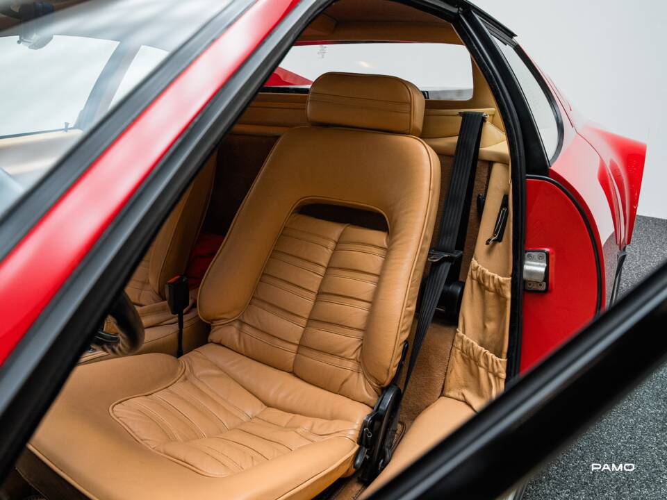 Immagine 16/39 di Ferrari 512 BBi (1983)
