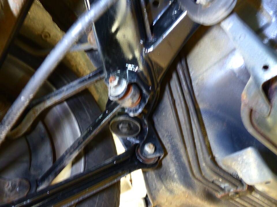 Afbeelding 49/63 van Mercedes-Benz 230 CE (1988)