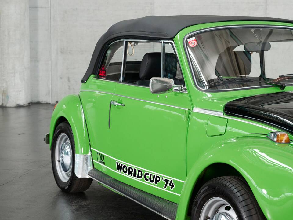 Bild 24/50 von Volkswagen Käfer 1303 LS "World Cup 74" (1974)
