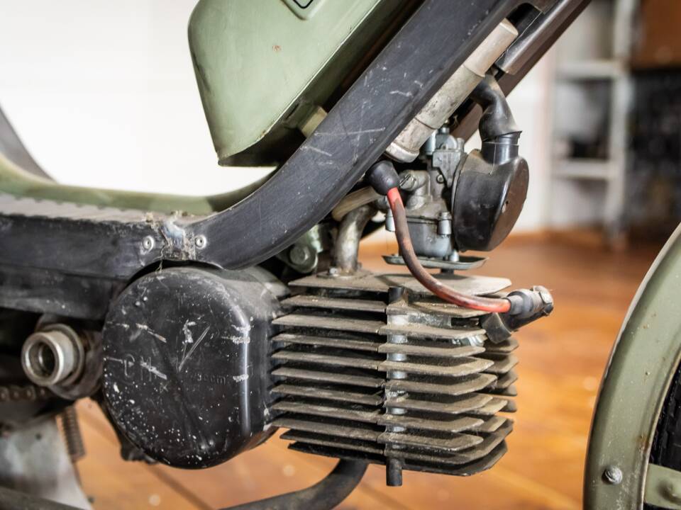 Bild 4/11 von Jawa Babetta 210 (1900)