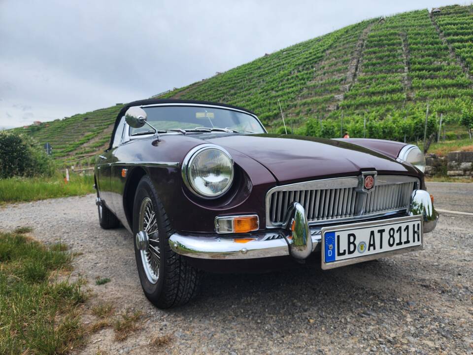 Obraz 43/56 pojazdu MG MGB (1969)