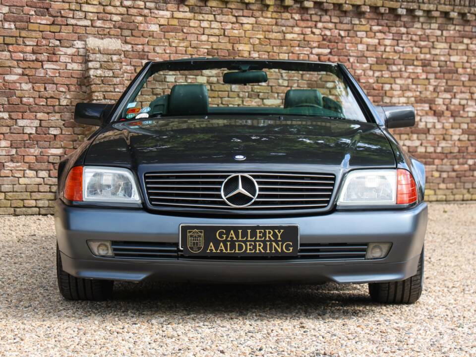 Image 9/50 of Mercedes-Benz 500 SL (1992)