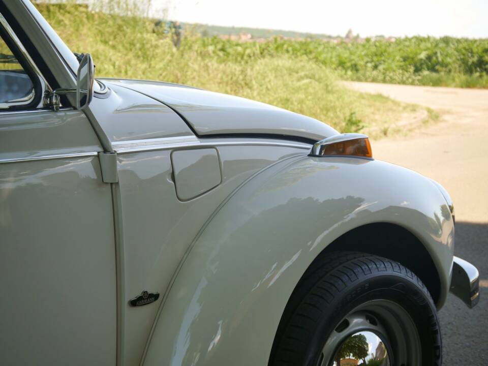 Image 33/45 de Volkswagen Coccinelle 1303 LS (1978)