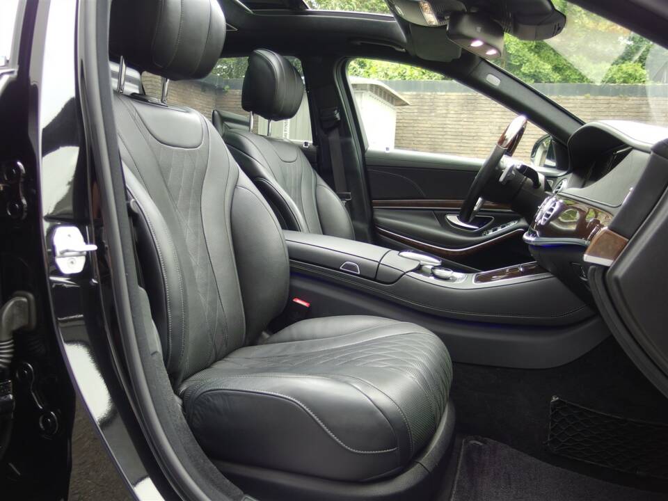 Bild 30/99 von Mercedes-Benz Maybach S 500 (2015)