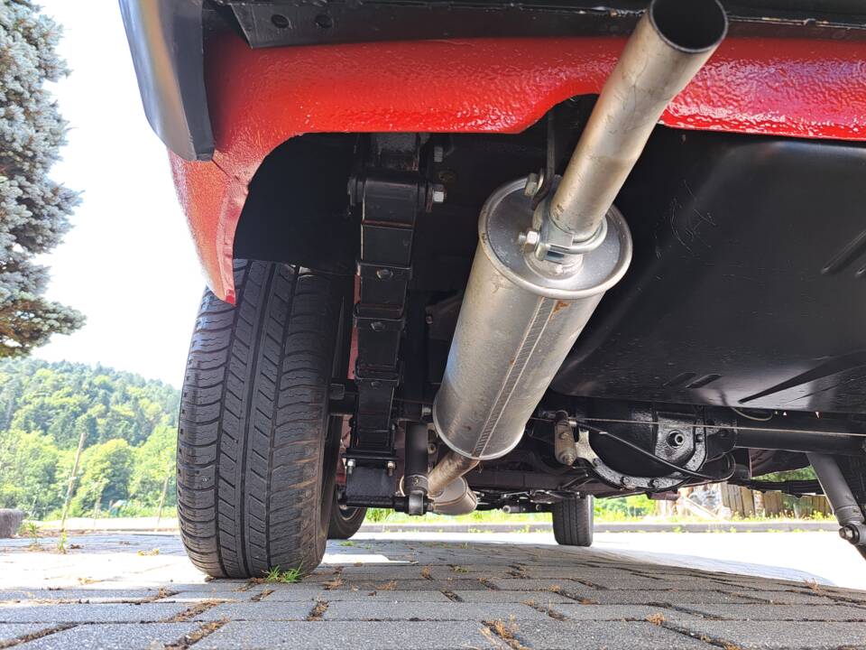 Suspension and underneath