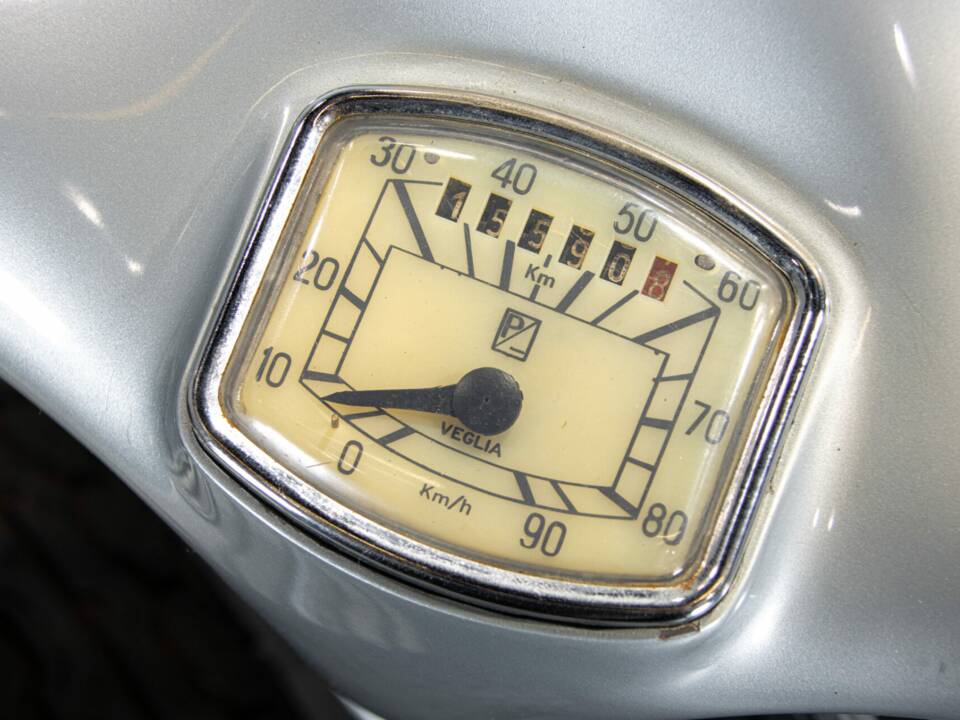 Image 41/45 of Piaggio Vespa 150 (1958)