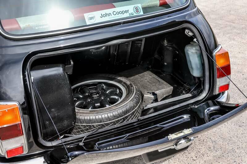 Bild 37/40 von Mini Cooper 1,3i (1994)