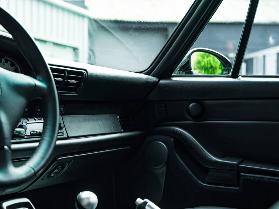 Bild 37/50 von Porsche 911 Turbo (1996)