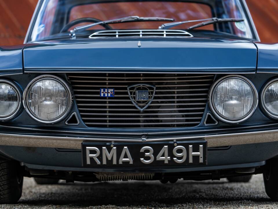 Immagine 13/33 di Lancia Fulvia Rallye HF 1.6 (1969)