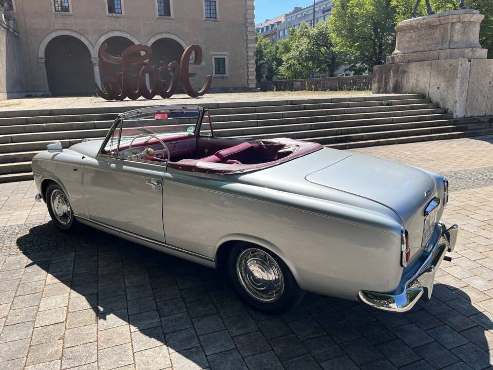 Bild 16/94 von Peugeot 403 Cabriolet (1958)