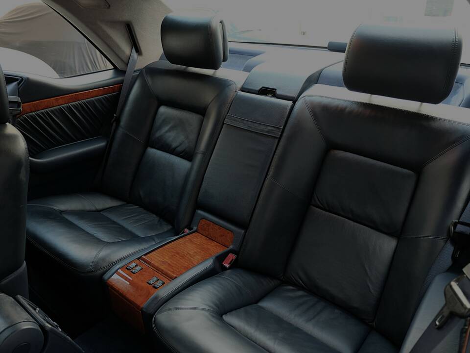 Image 29/70 de Mercedes-Benz CL 500 (1997)