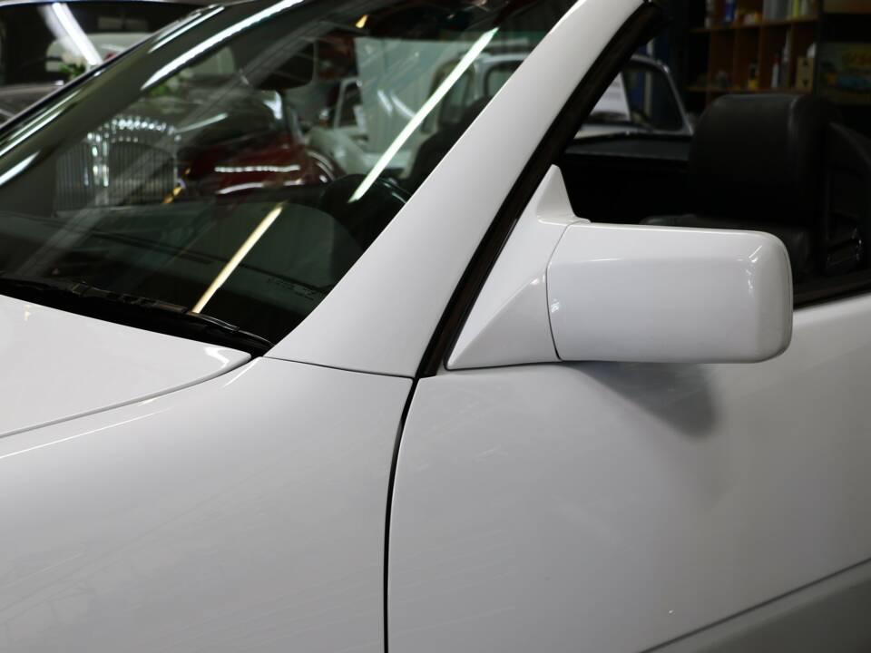 Bild 8/36 von Mercedes-Benz 300 SL (1992)