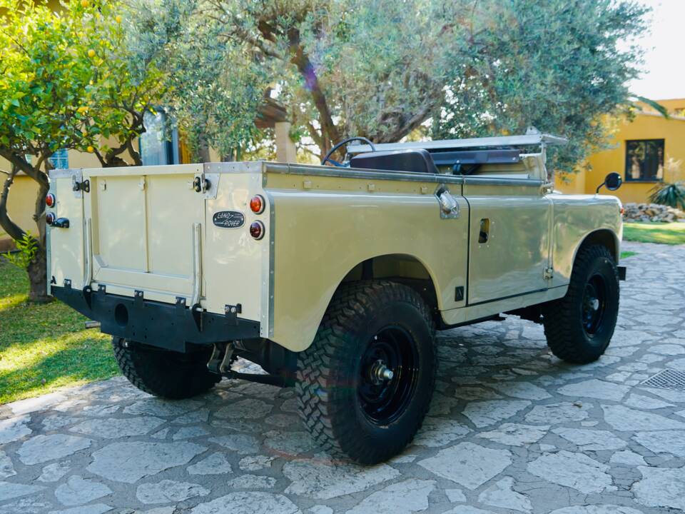 Bild 9/100 von Land Rover 88 (1968)