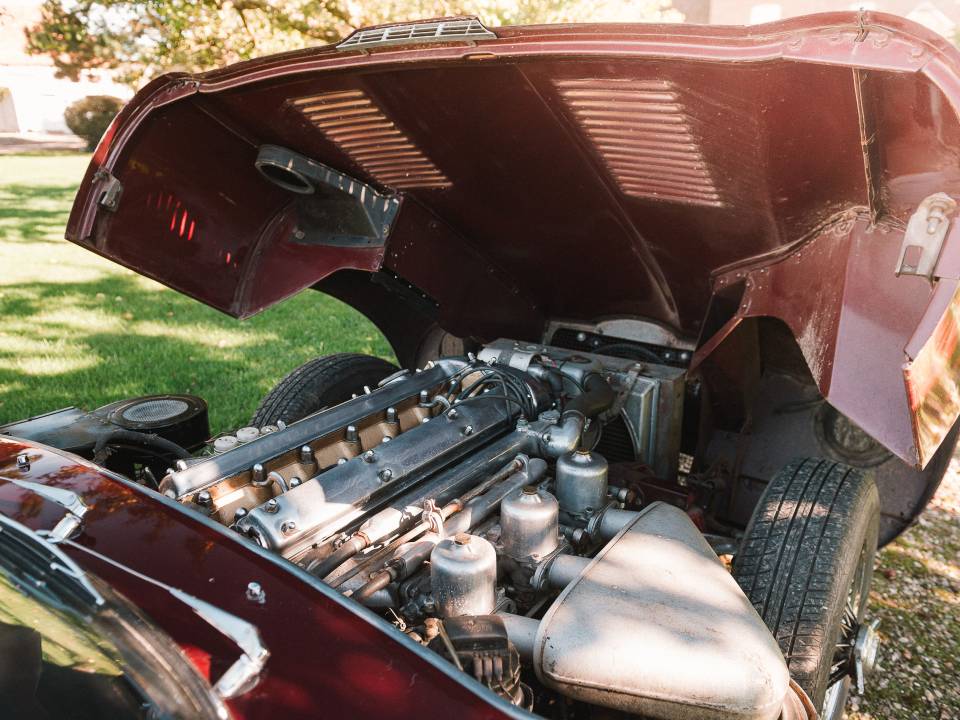 Afbeelding 4/49 van Jaguar E-Type 3.8 (1962)