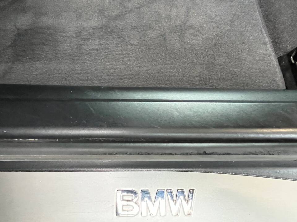 Afbeelding 31/38 van BMW 530i (2003)
