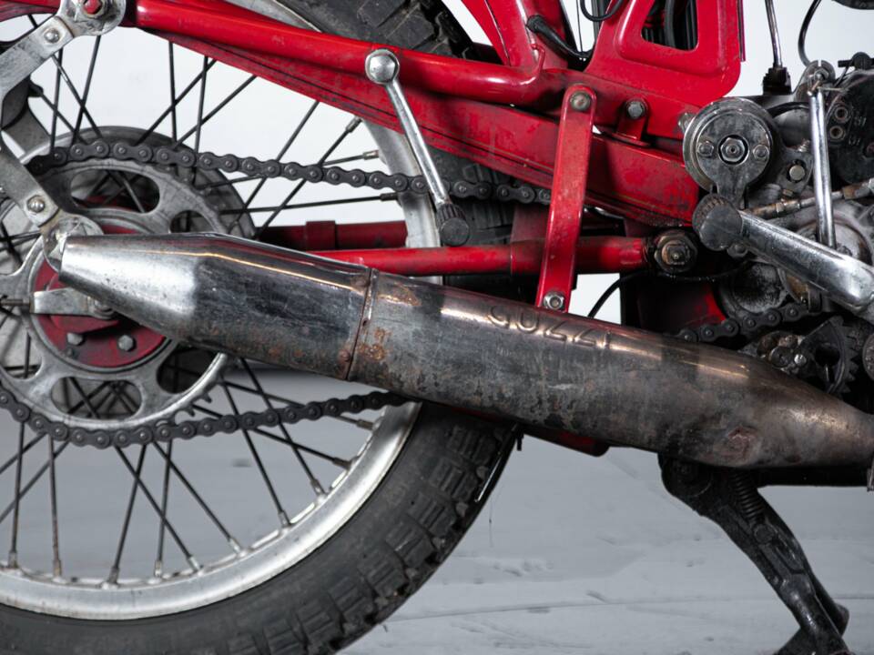 Immagine 49/50 di Moto Guzzi DUMMY (1950)
