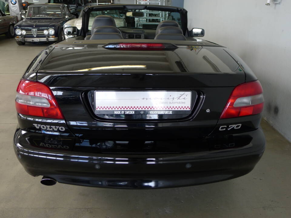 Immagine 25/38 di Volvo C70 2.4 T (1999)