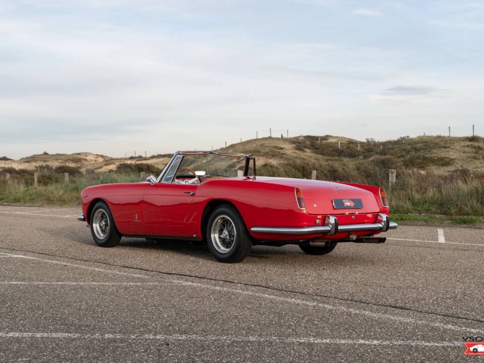 Image 6/38 of Ferrari 250 GT Cabriolet Pininfarina (1961)