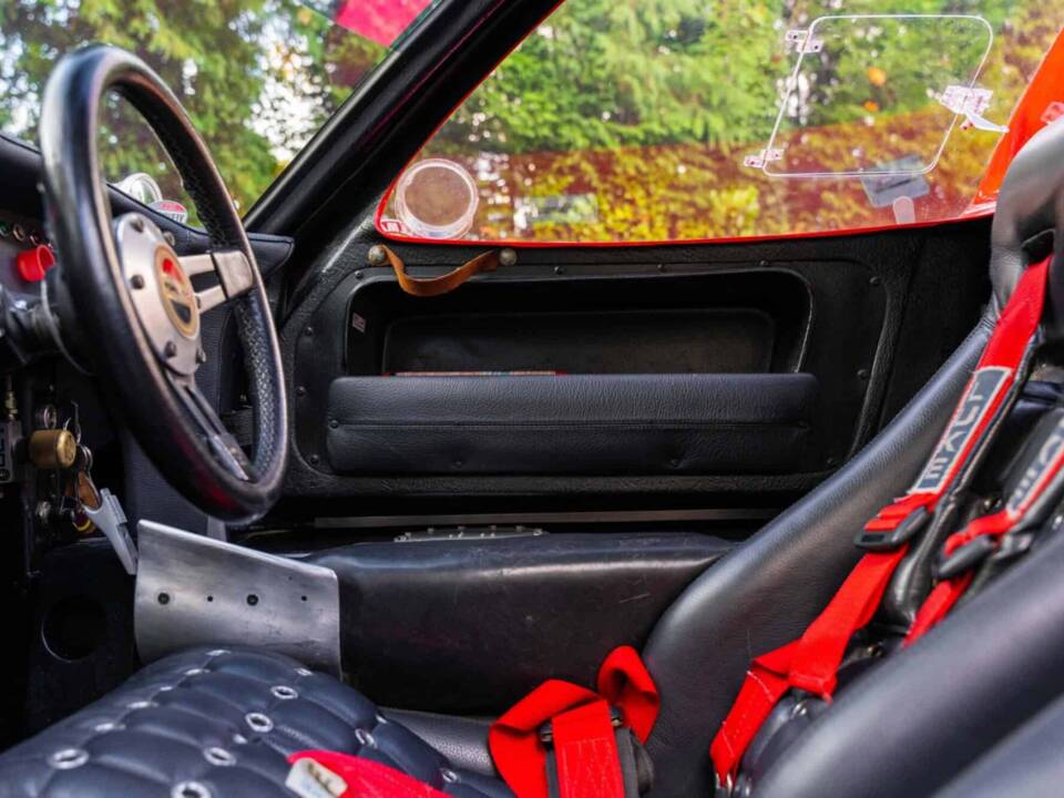 Immagine 41/44 di Ford GT40 (1966)