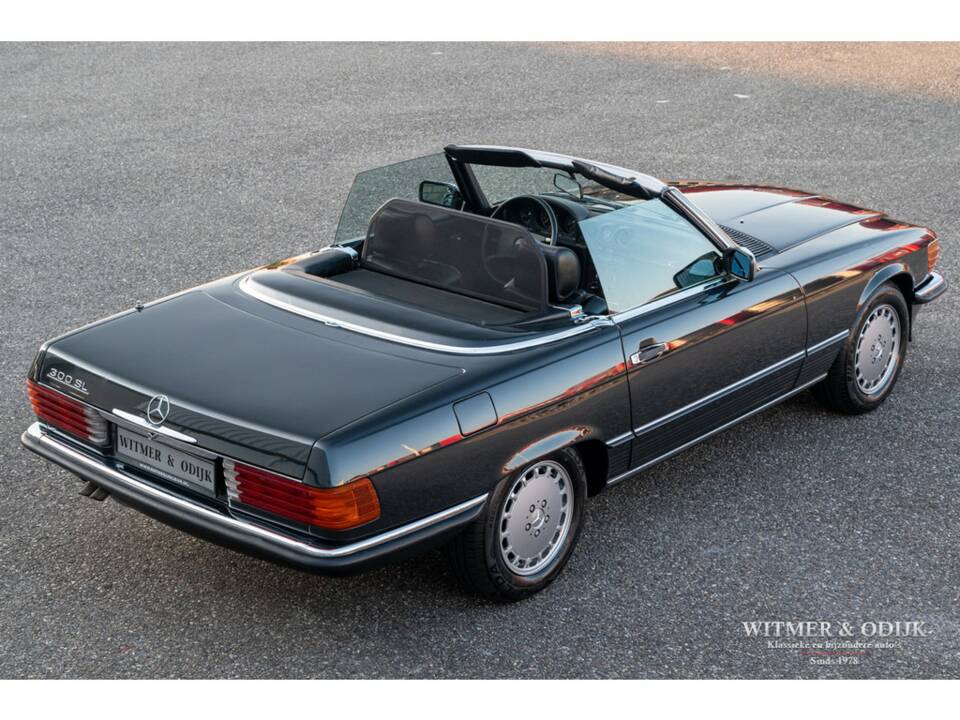 Image 7/32 de Mercedes-Benz 300 SL (1988)