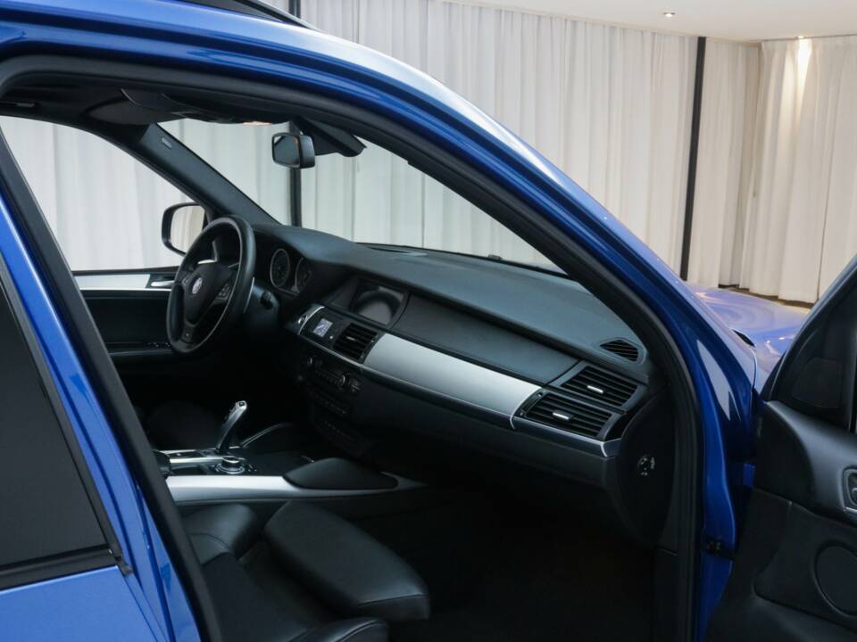 Image 11/28 de BMW X5 M (2013)
