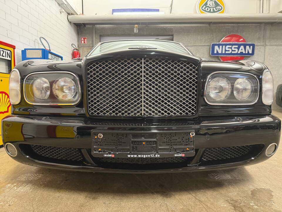 Image 3/20 of Bentley Arnage T (2002)