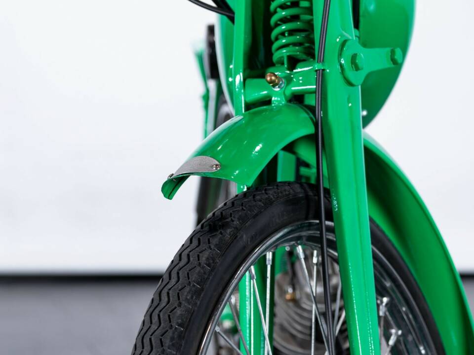 Image 26/44 de Ducati Cucciolo (1951)