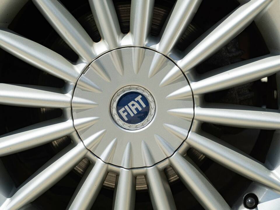 Image 20/50 of FIAT Barchetta (1999)