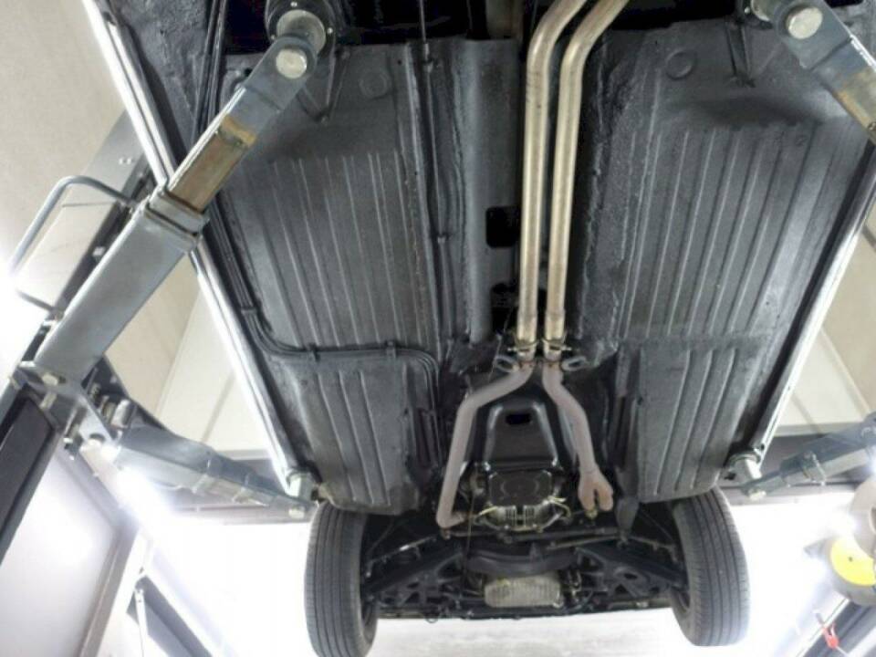 Bild 33/36 von Mercedes-Benz 280 SE 3,5 (1970)