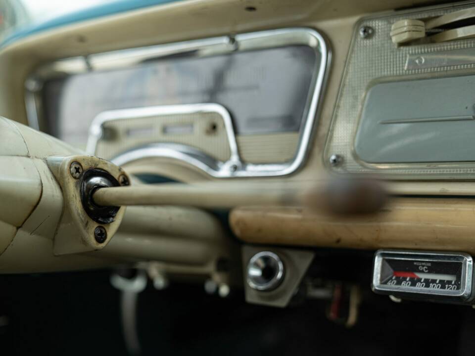 Obraz 43/50 pojazdu SIMCA Aronde P 60 Monthléry Spéciale (1960)