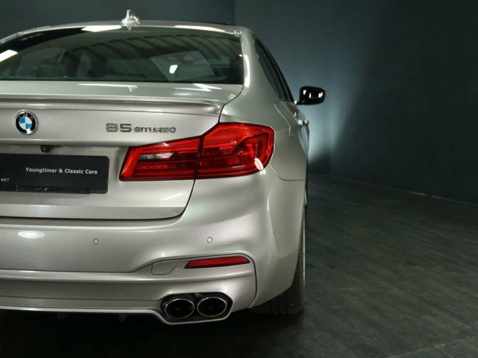 Image 43/50 of ALPINA B5 Biturbo AWD (2017)