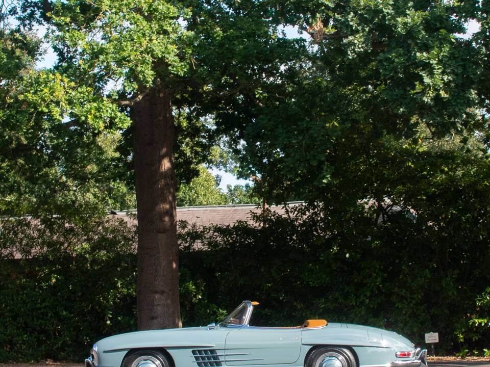 Image 11/50 of Mercedes-Benz 300 SL Roadster (1957)