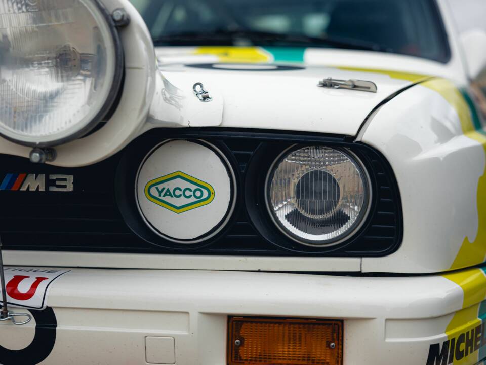 Image 9/56 de BMW M3 (1988)