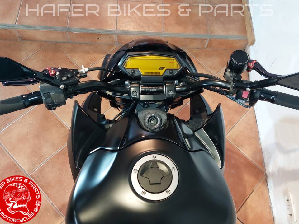 Image 17/35 of Kawasaki DUMMY (2013)