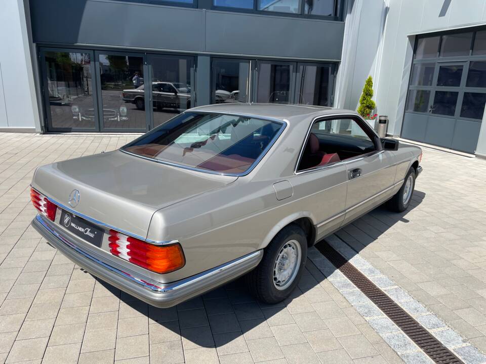 Bild 5/48 von Mercedes-Benz 500 SEC (1985)