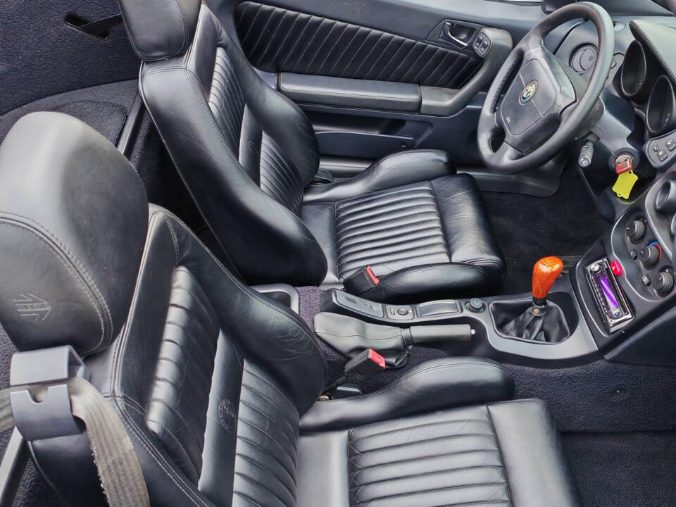 Bild 34/40 von Alfa Romeo Spider 2.0 Twin Spark 16V (1997)