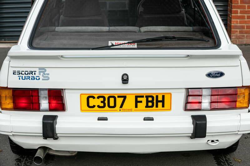 Afbeelding 9/39 van Ford Escort RS 1600 turbo (1985)