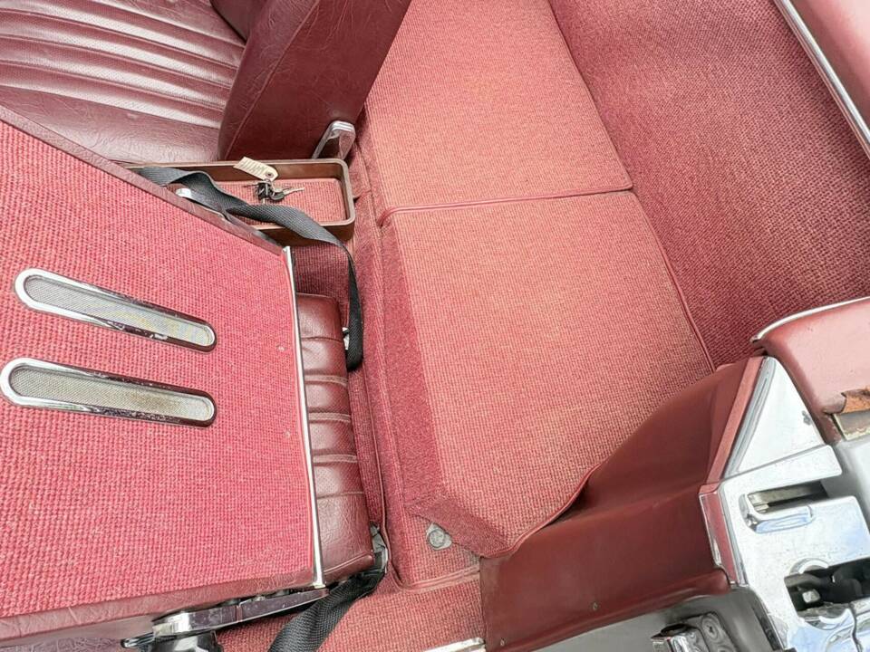 Image 33/50 of Mercedes-Benz 230 SL (1966)