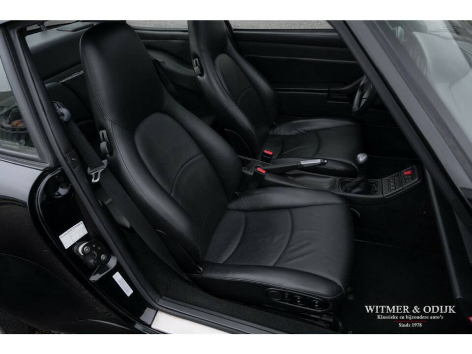 Image 6/32 de Porsche 911 Carrera S (1997)