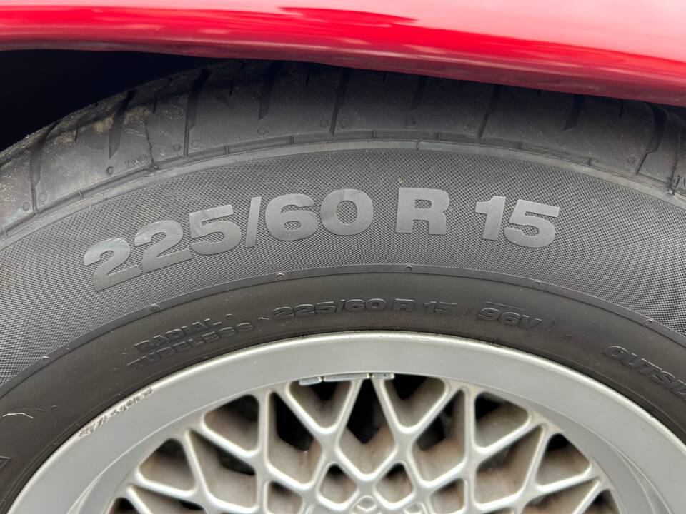 Image 38/40 of Jaguar XJS 5.3 V12 (1991)