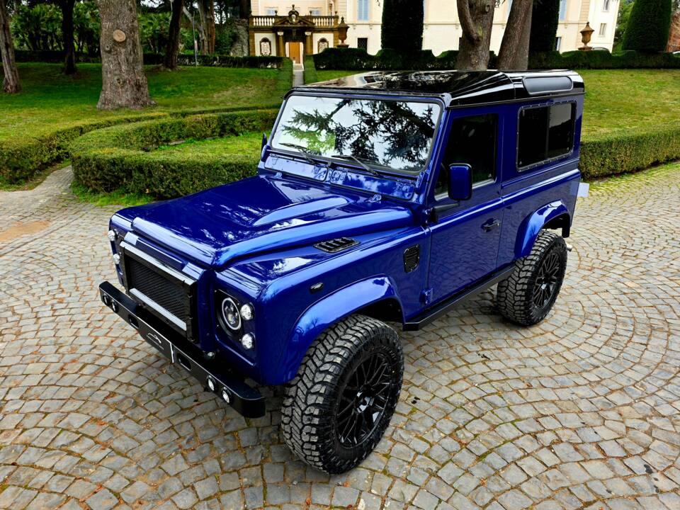 Bild 8/22 von Land Rover Defender 110 Turbo Diesel (1987)