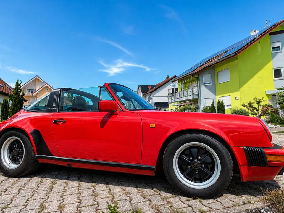 Afbeelding 4/16 van Porsche 911 Carrera 3.2 (1986)
