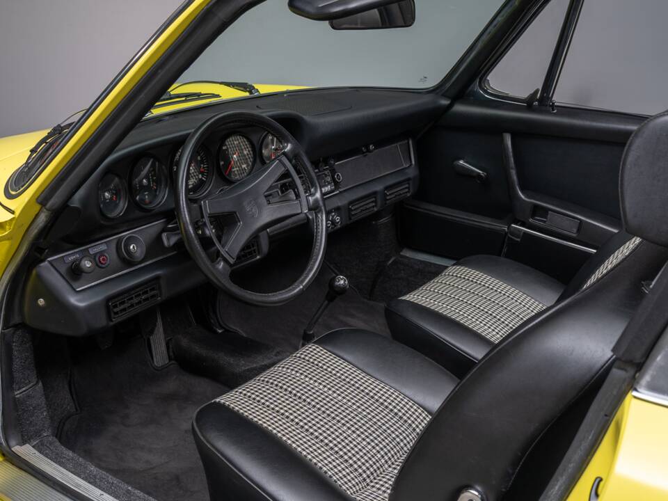 Bild 21/45 von Porsche 911 2.4 S "Ölklappe" (1972)