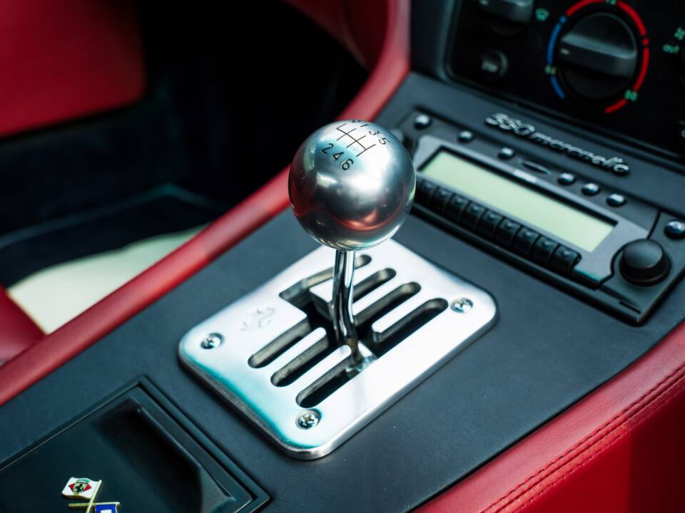 Bild 30/66 von Ferrari 550 Maranello (2000)