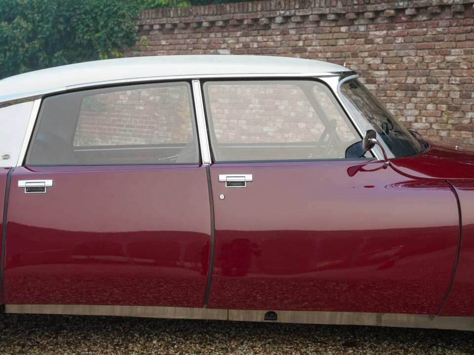 Imagen 28/50 de Citroën DS 21 (1971)