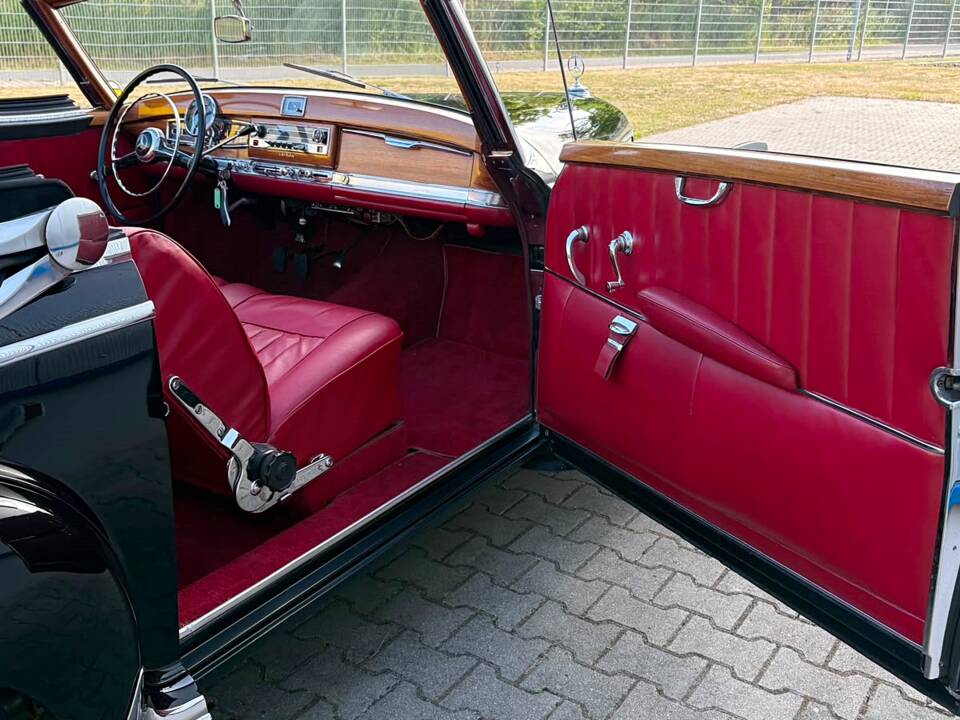 Bild 20/29 von Mercedes-Benz 300 S Roadster (1953)