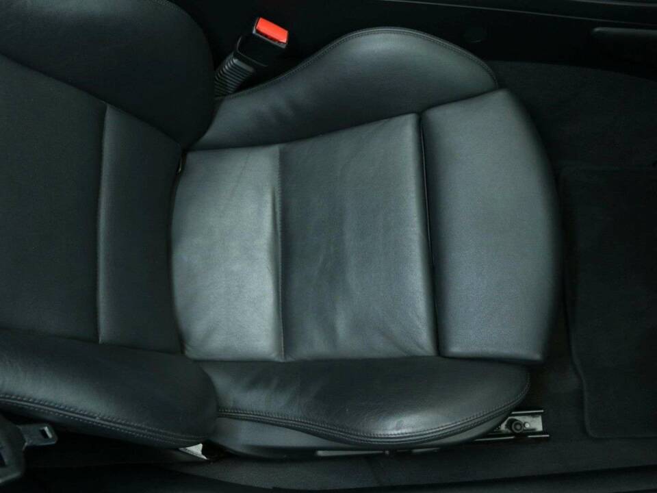 Image 25/50 of BMW Z4 M Roadster (2006)