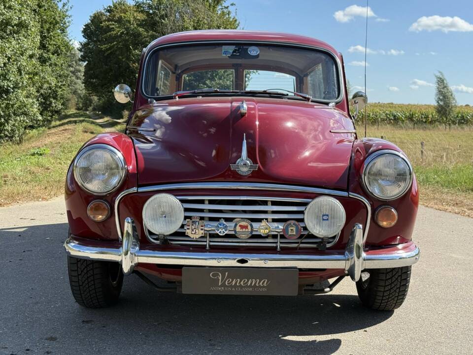 Image 2/12 of Morris Minor 1000 Traveller (1962)
